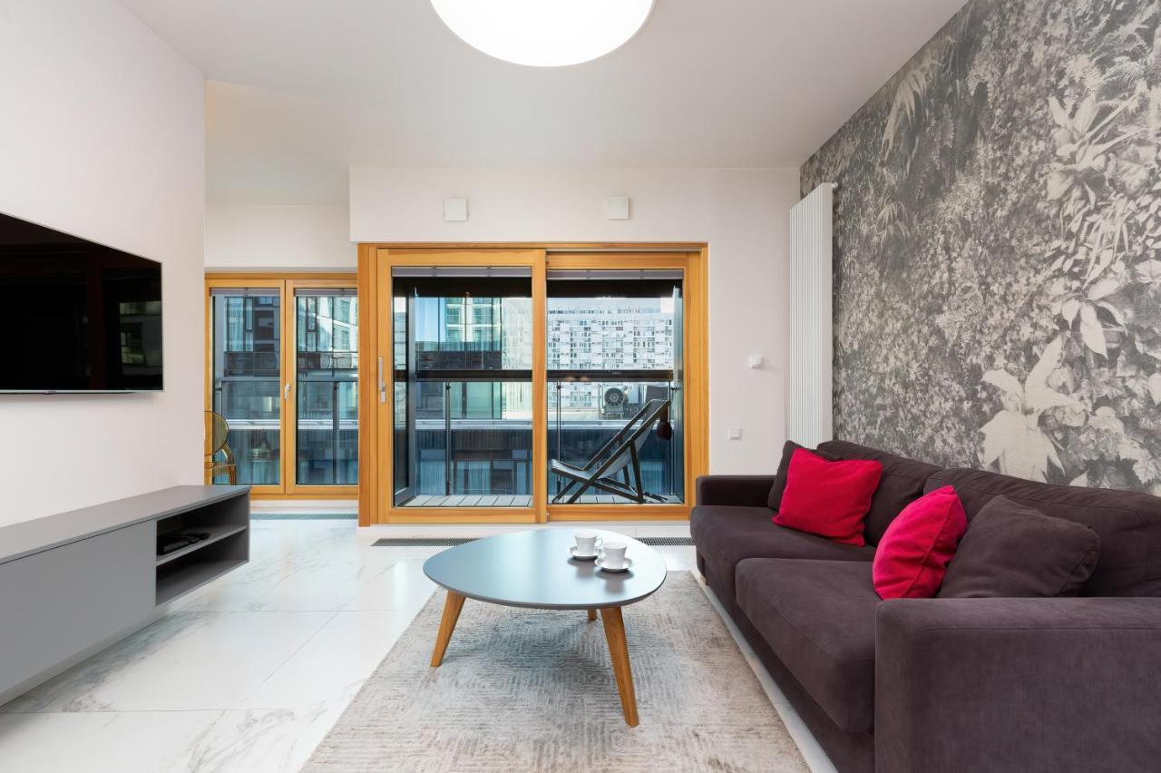 Mennica Residence - City Center Apartments By Noclegi Renters Warszawa Exteriör bild